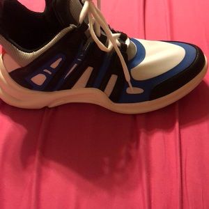 sneakers